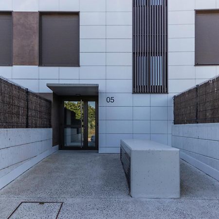 Akomodat En Precioso Y Moderno Con Jardin Y Parking Getxo Buitenkant foto