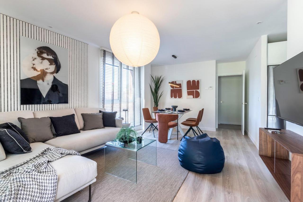 Akomodat En Precioso Y Moderno Con Jardin Y Parking Getxo Buitenkant foto