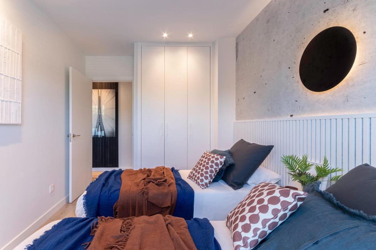Akomodat En Precioso Y Moderno Con Jardin Y Parking Getxo Buitenkant foto