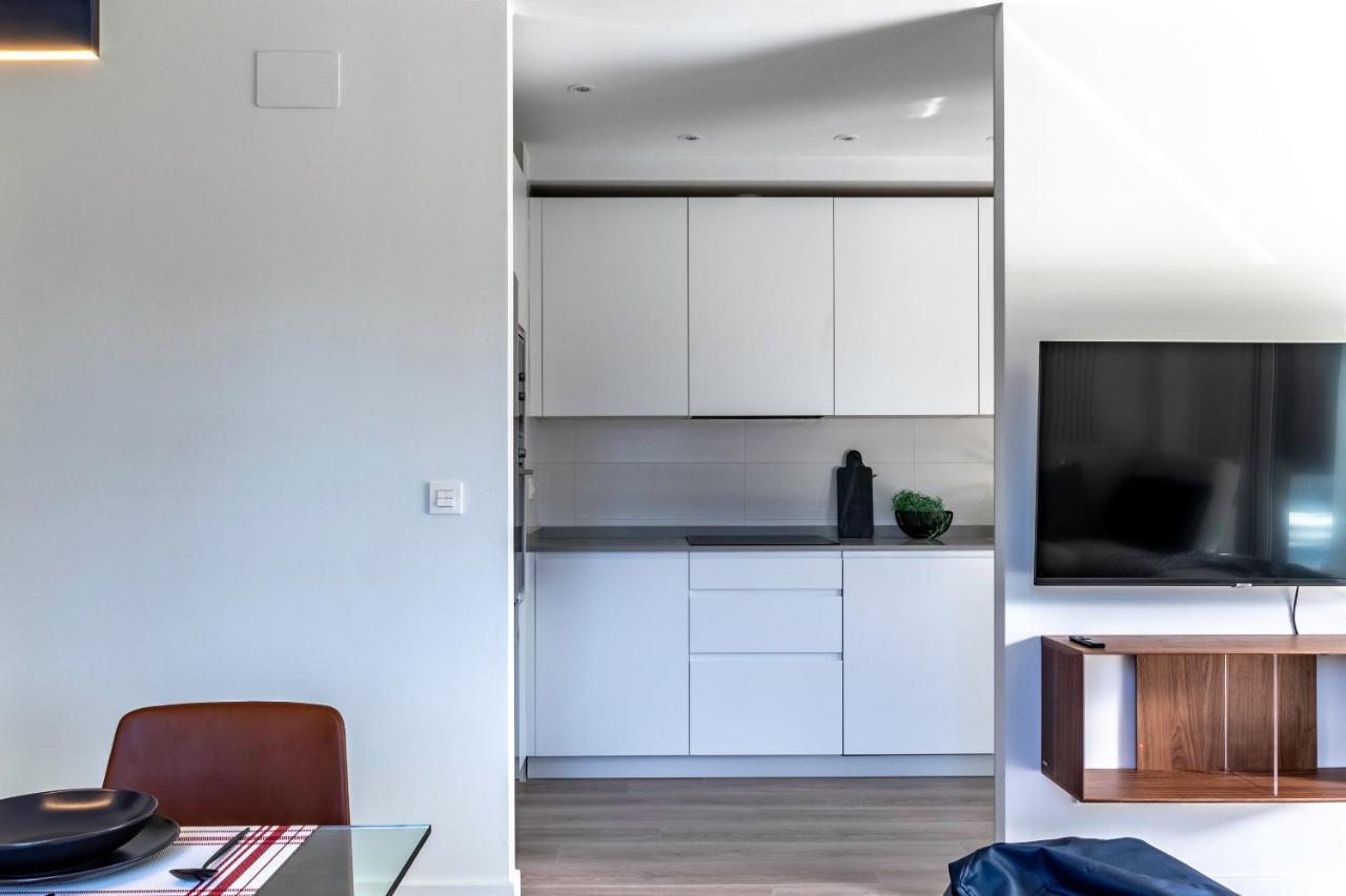 Akomodat En Precioso Y Moderno Con Jardin Y Parking Getxo Buitenkant foto