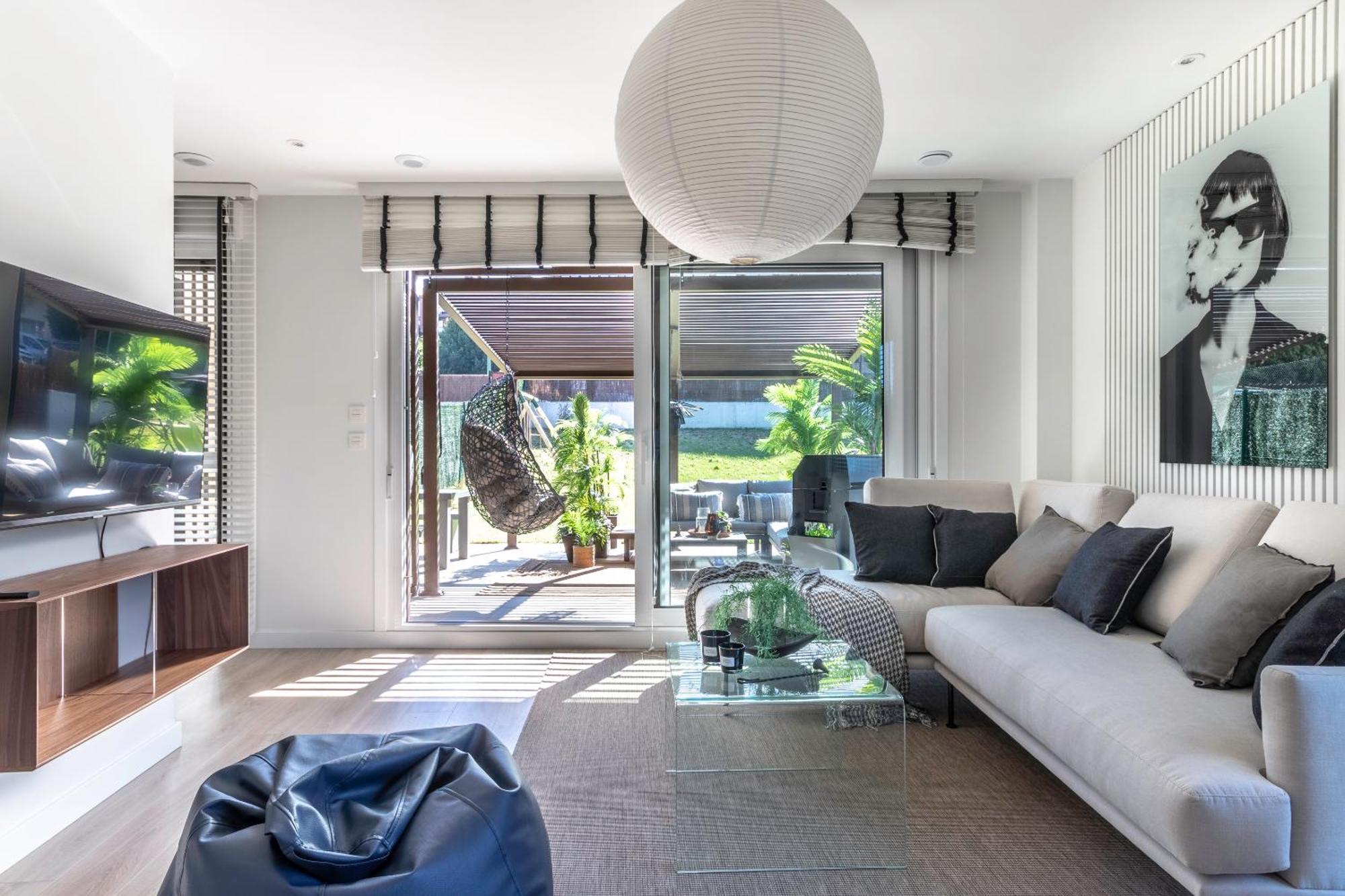 Akomodat En Precioso Y Moderno Con Jardin Y Parking Getxo Buitenkant foto