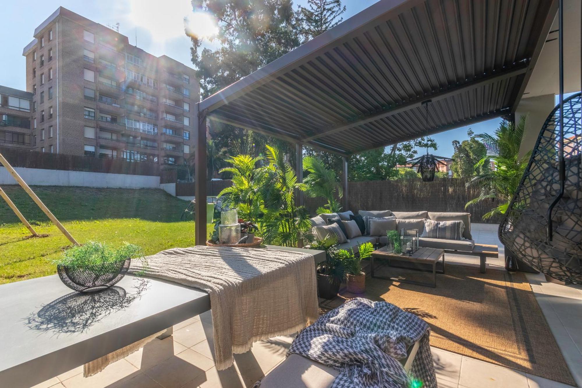 Akomodat En Precioso Y Moderno Con Jardin Y Parking Getxo Buitenkant foto